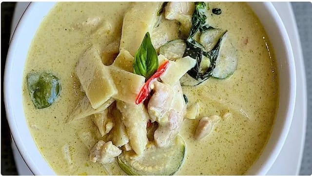 Green Curry.