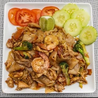 7. Drunken Noodles